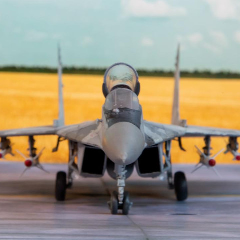 MiG-29 in 1/72 scale model from Volodymyr Kozik / FUN CLUB