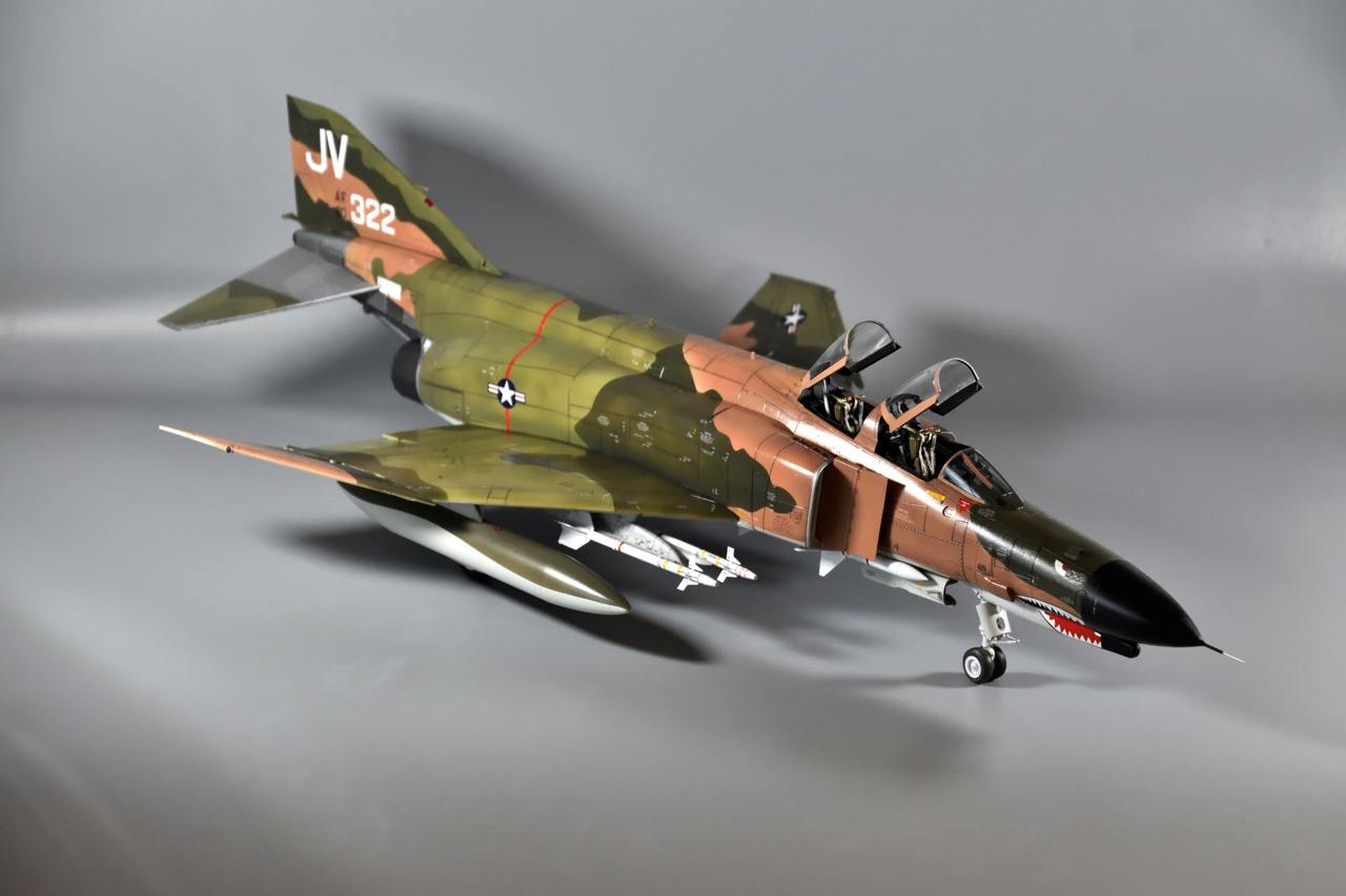 Tamiya F-4E 'Little Chris' from the USAF 388th TFW